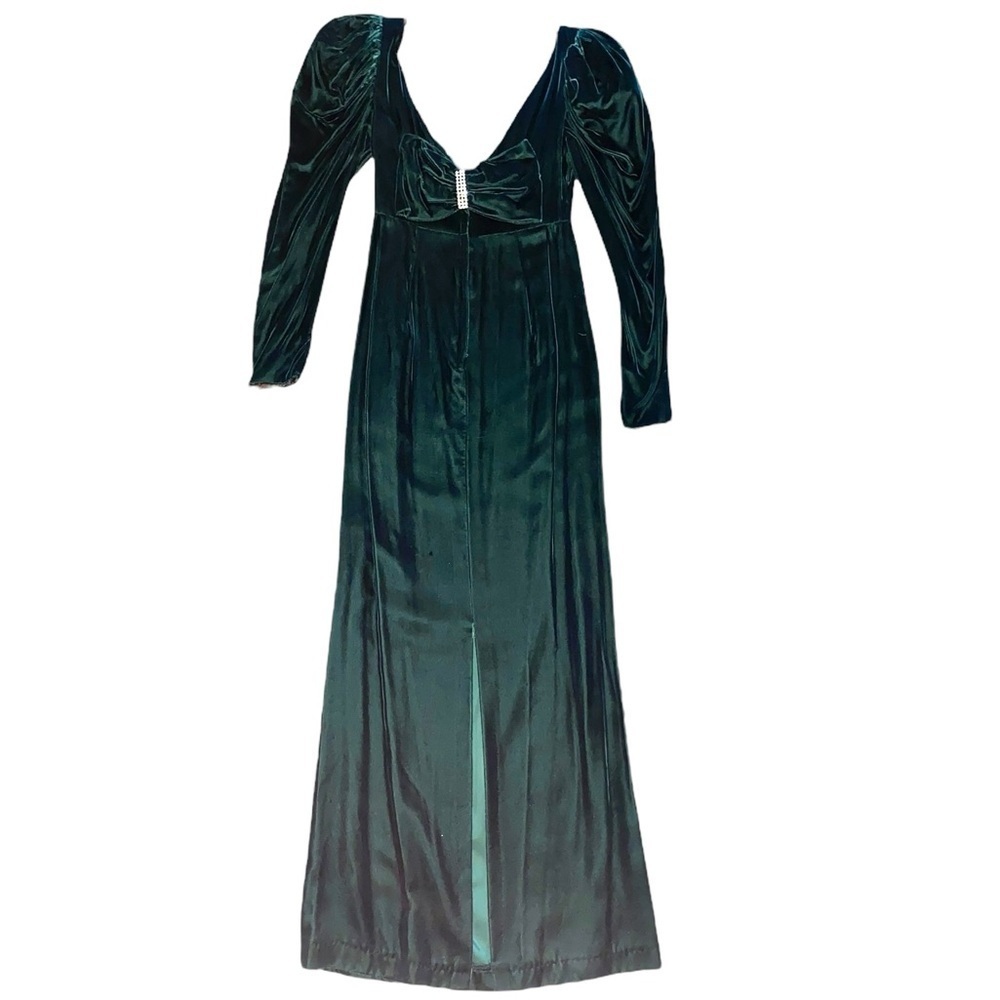 Vintage Forest Green Velvet Rhinestone Backless Bow dress
Gown 40s black Tie